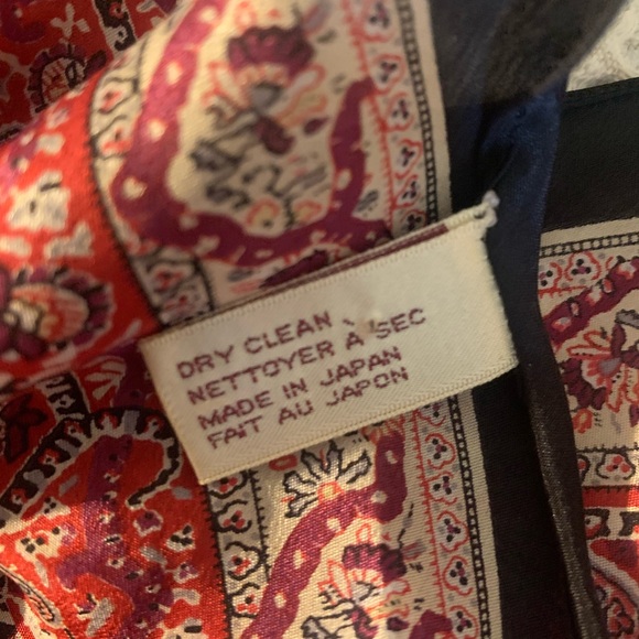 Anne Klein Vintage Silk Scarf- Red and Pink Paisley - Picture 5 of 6